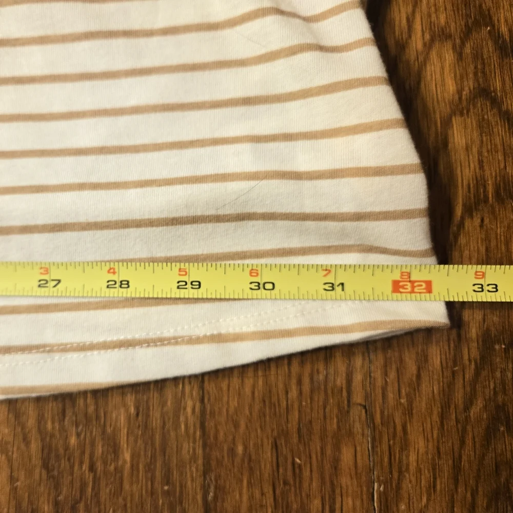 Torrid Bombshell Signature Crop Tee 5X - Picture 7 of 8